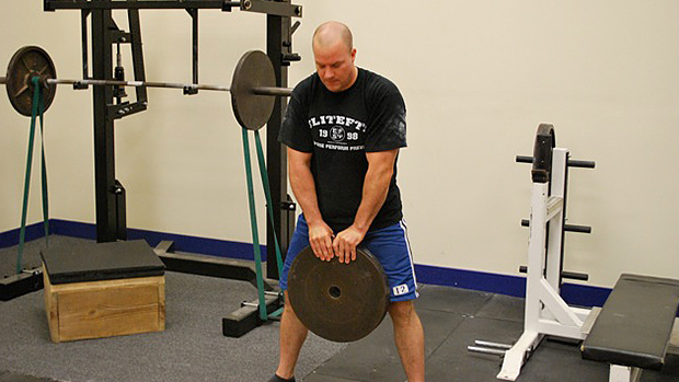 Two-hand plate pinch